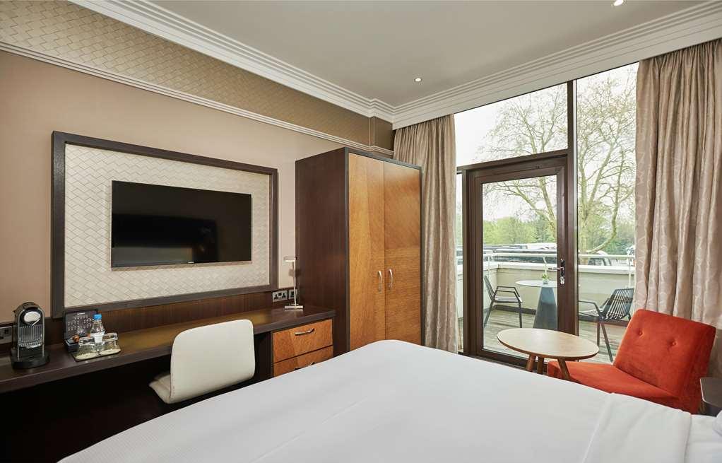 Готель Doubletree By Hilton London - Hyde Park Екстер'єр фото